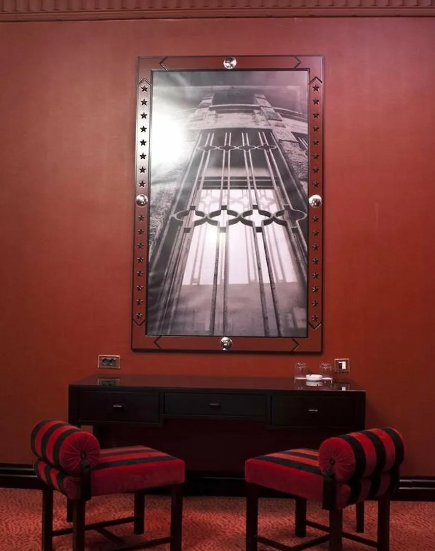 Taxim Hill Hotel Istanbul 4*,